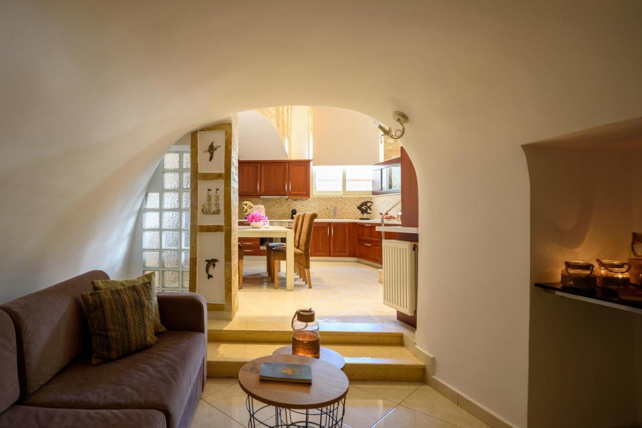 Suite Home Santorini Fira  Esterno foto